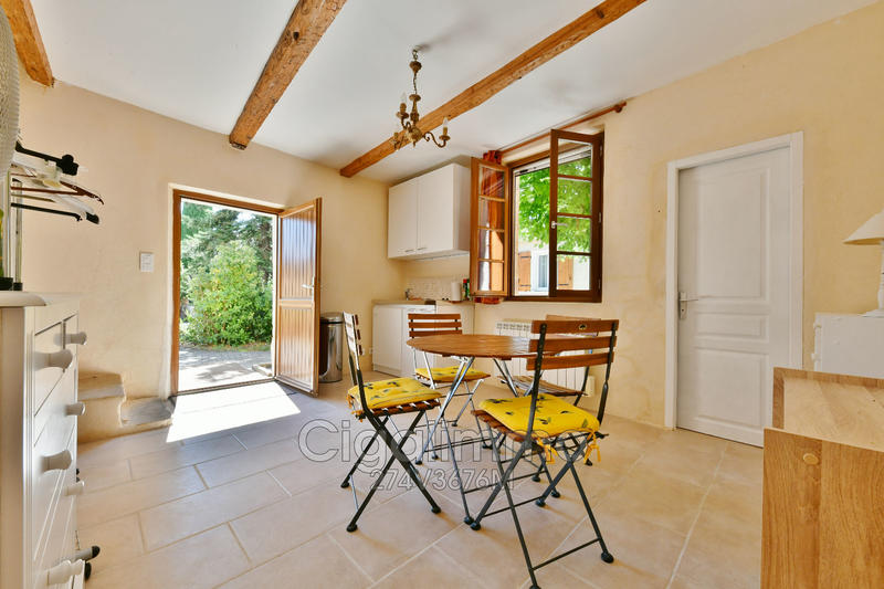 Villa - 179 m² - 8 pièces