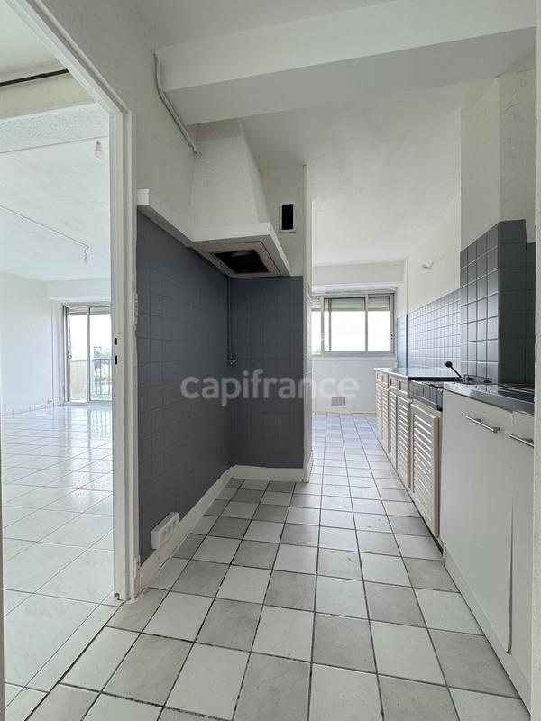 Appartement - 76 m² - 4 pièces