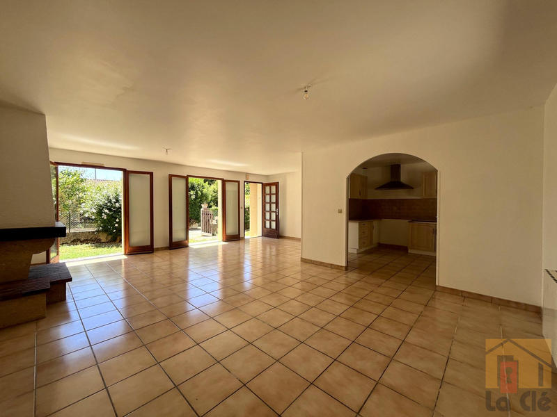 Maison - 106 m² - 4 pièces