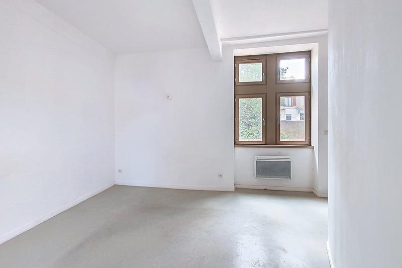 Studio - 27 m² - 1 pièce