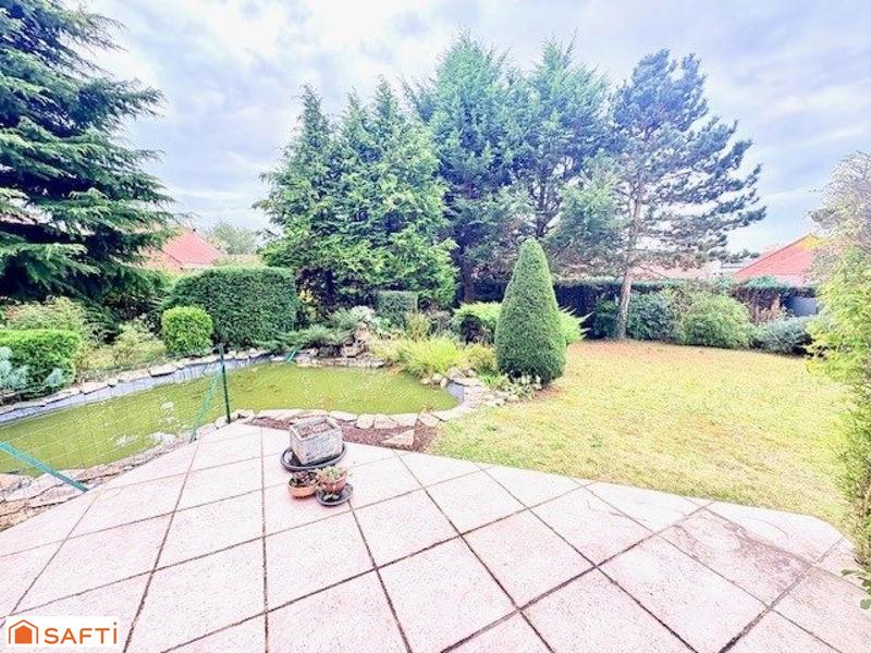 Maison - 201 m² - 9 pièces