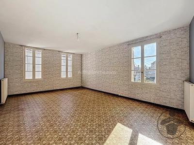 Immeuble - 162 m² - 8 pièces