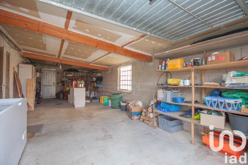 Maison - 230 m² - 7 pièces