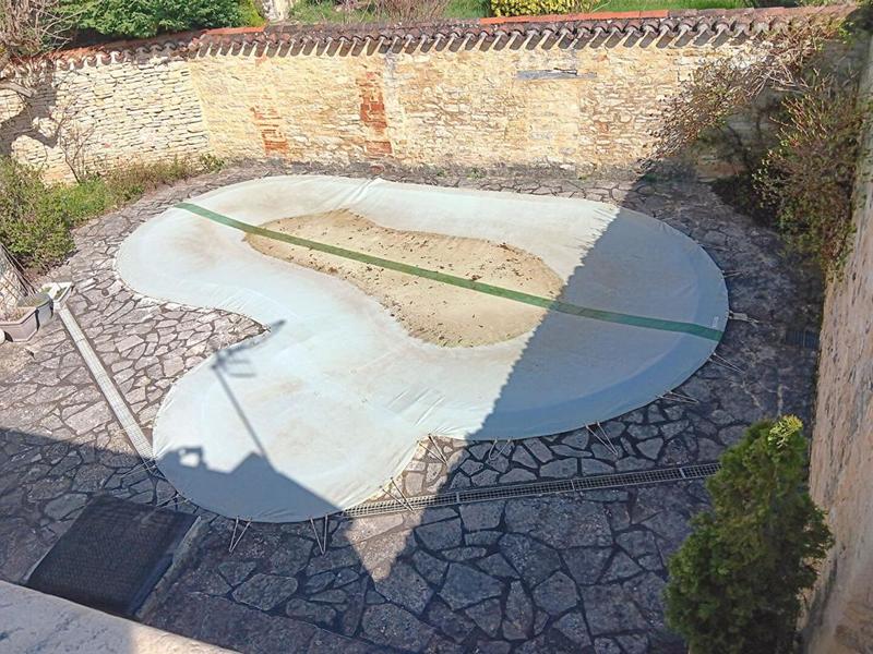 Maison - 197 m² - 10 pièces