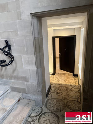 Local d'activités - 90 m² - 3 pièces