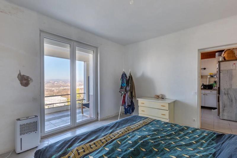 Appartement - 77 m² - 4 pièces