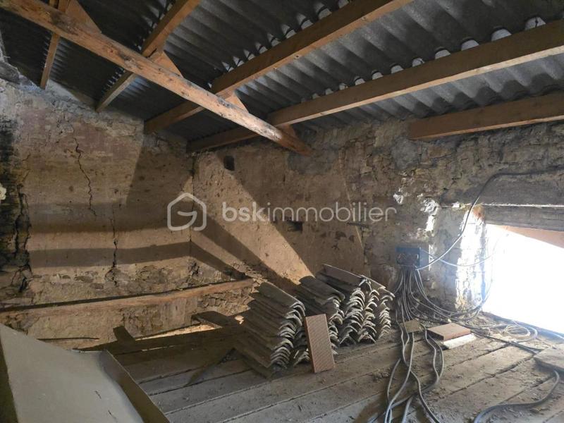 Maison en pierre - 78 m² - 4 pièces