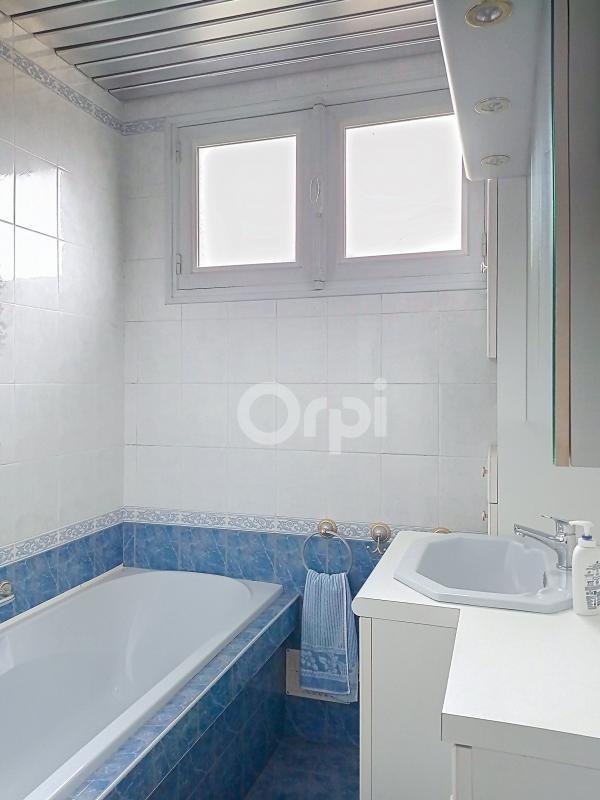 Maison - 92 m² - 3 pièces