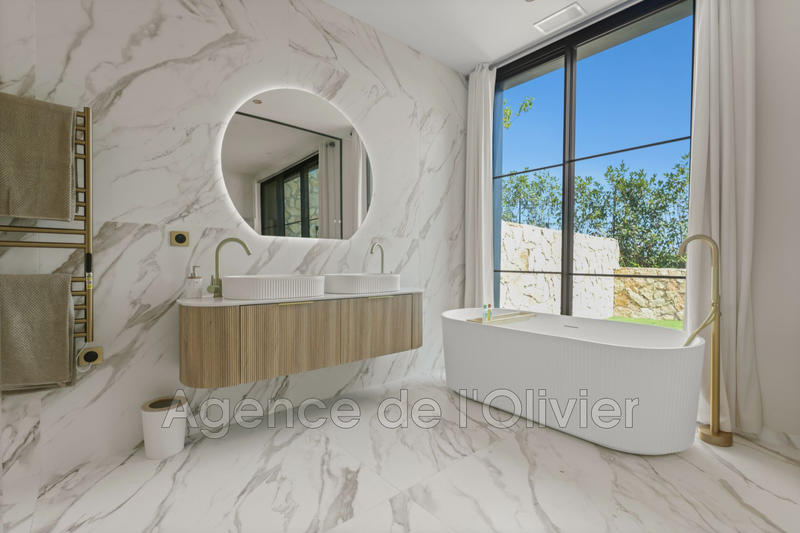 Maison en pierre - 289 m²