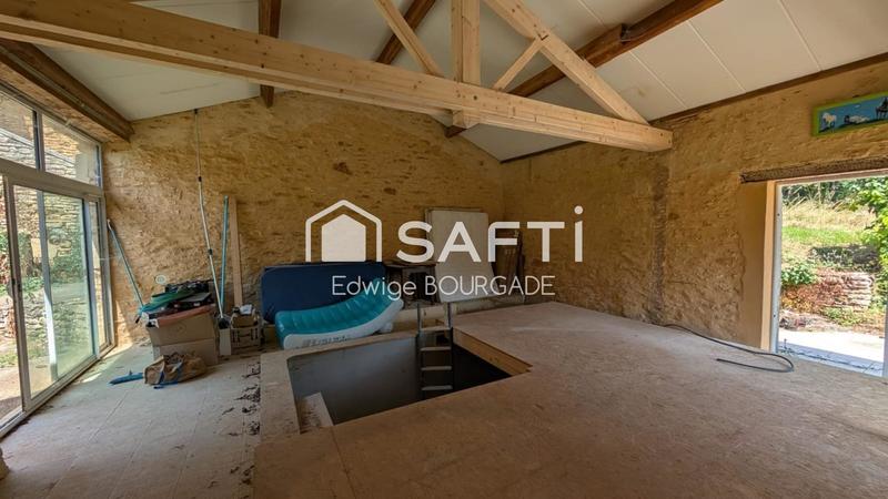 Maison - 230 m² - 4 pièces