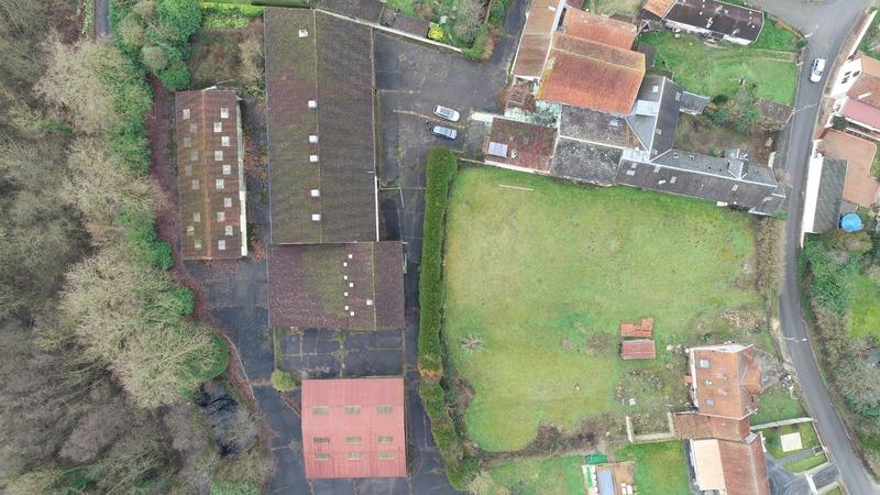 Propriété - 500 m² - 40 pièces