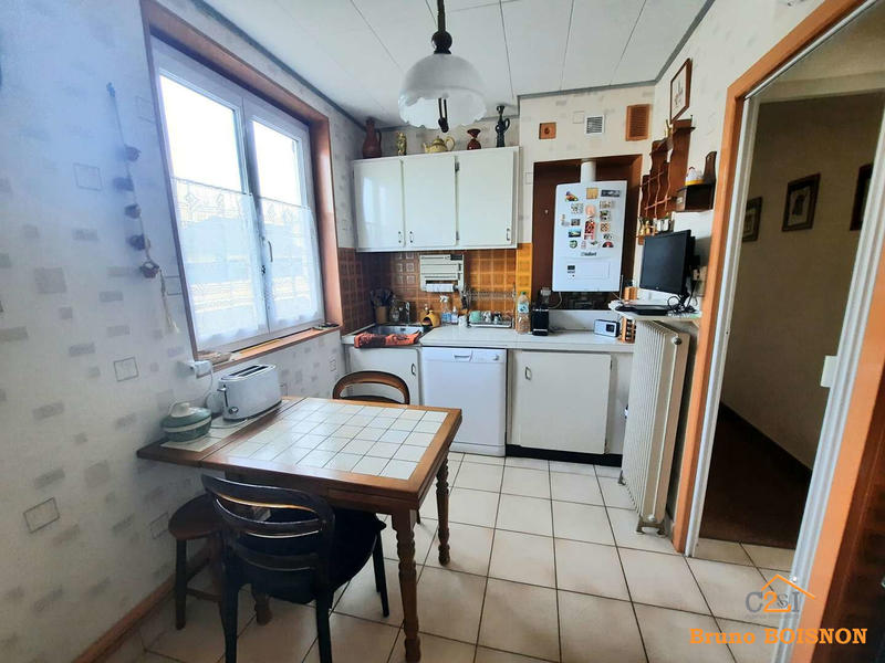 Maison - 95 m² - 5 pièces