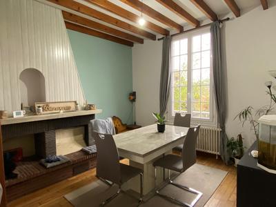 Maison ancienne - 100 m² - 5 pièces