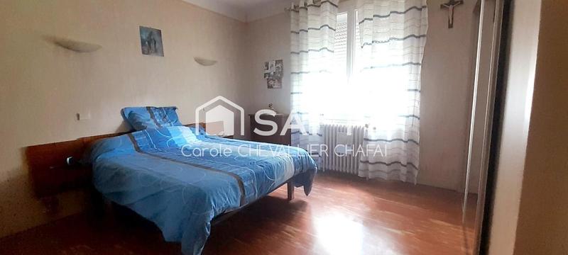 Maison - 175 m² - 10 pièces