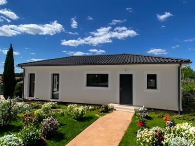 Maison - 76 m² - 4 pièces