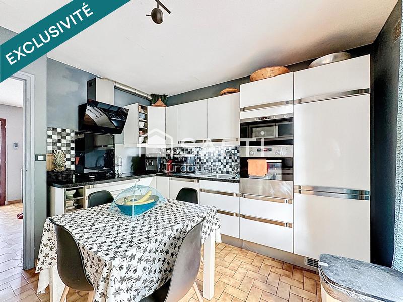 Maison - 144 m² - 6 pièces