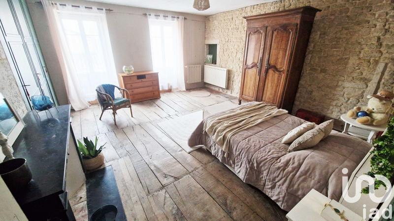 Maison - 186 m² - 7 pièces