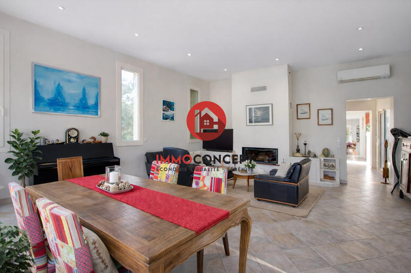 Villa - 190 m² - 6 pièces