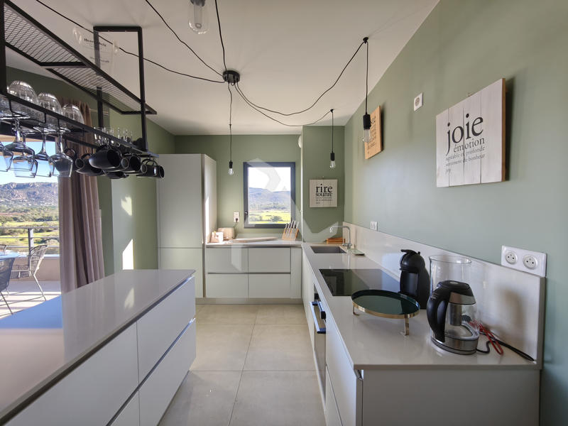 Appartement - 73 m² - 4 pièces