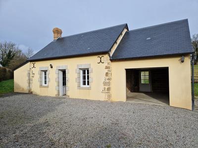Maison - 92 m² - 4 pièces
