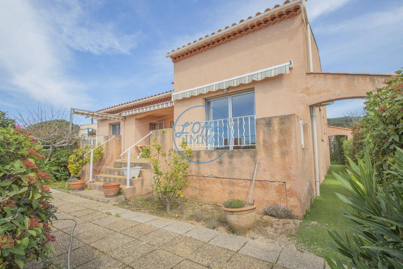 Villa - 200 m² - 7 pièces