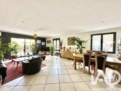Maison - 116 m² - 6 pièces