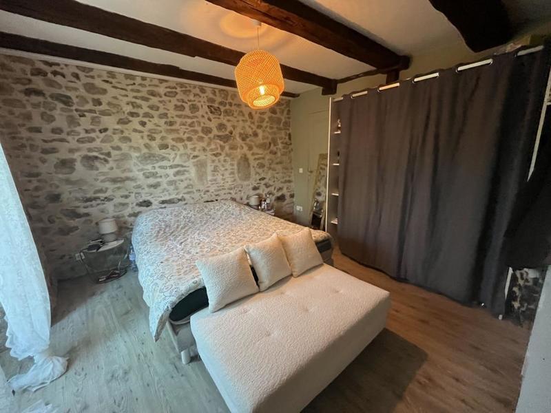 Maison - 96 m² - 4 pièces