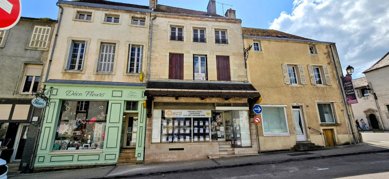 Maison - 188 m² - 6 pièces