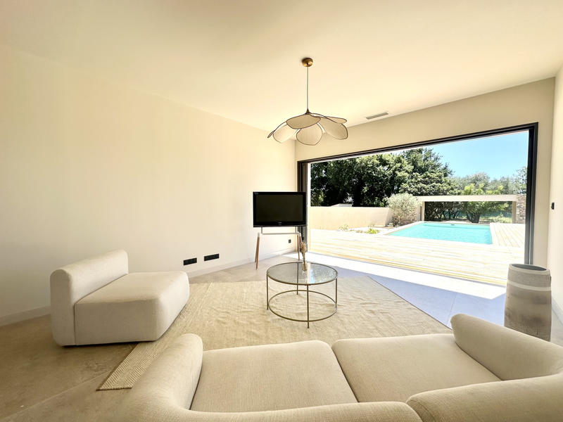 Villa - 171 m² - 6 pièces