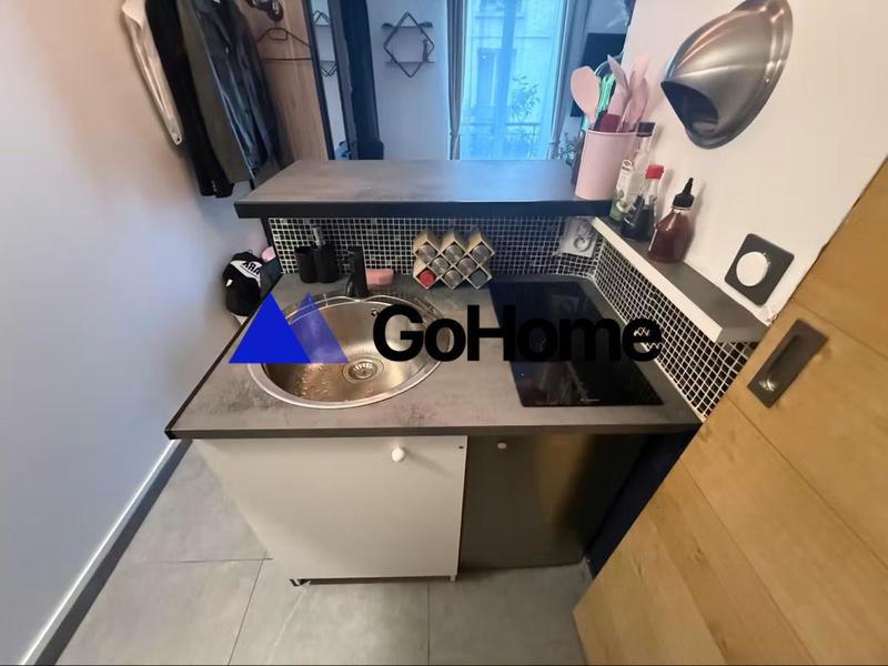 Studio - 25 m² - 1 pièce