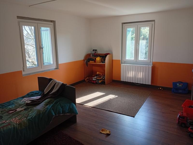 Maison - 270 m² - 12 pièces