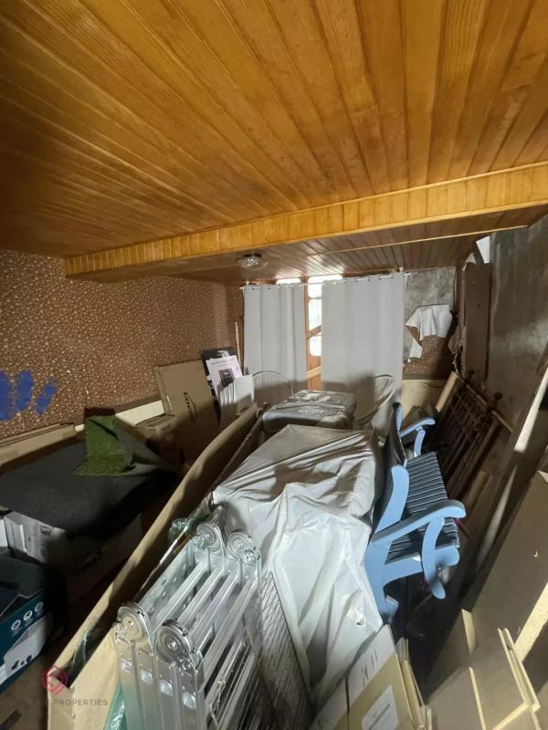 Maison de village - 360 m² - 6 pièces