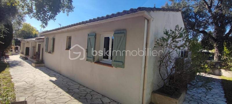 Maison - 188 m² - 5 pièces