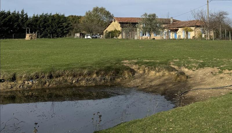 Maison ancienne - 250 m² - 12 pièces