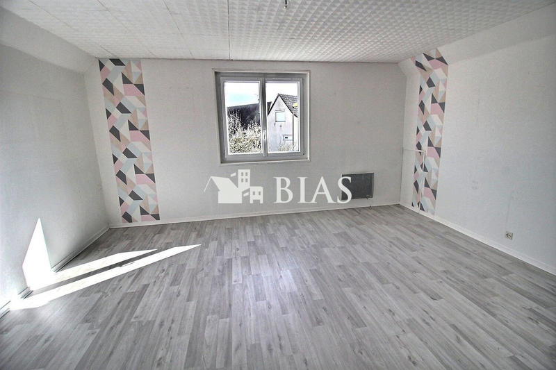 Maison - 152 m² - 6 pièces