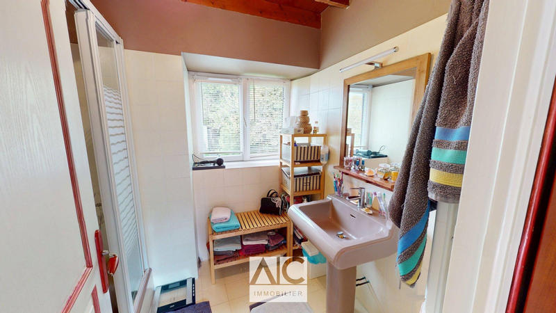 Maison - 190 m² - 8 pièces