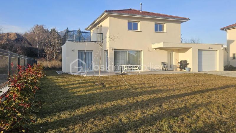 Maison - 128 m² - 5 pièces