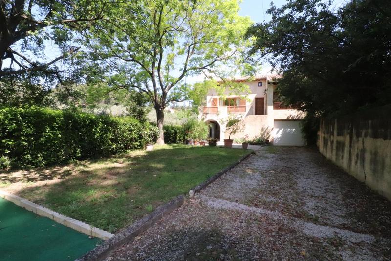 Villa - 113 m² - 4 pièces