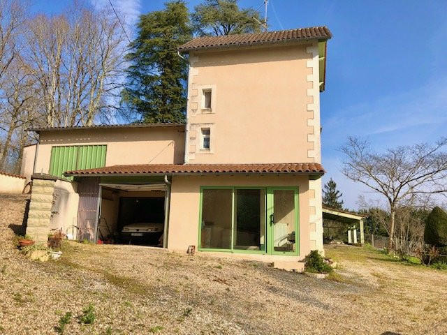 Maison - 154 m² - 7 pièces