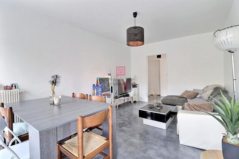 Appartement - 61 m² - 3 pièces