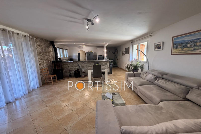 Maison - 135 m² - 4 pièces
