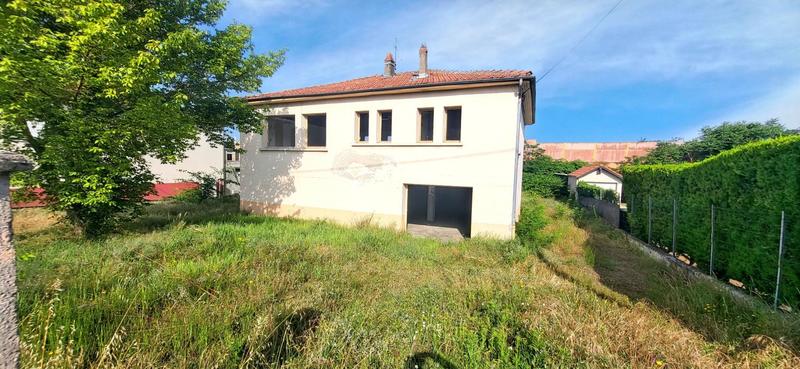 Maison - 150 m² - 4 pièces