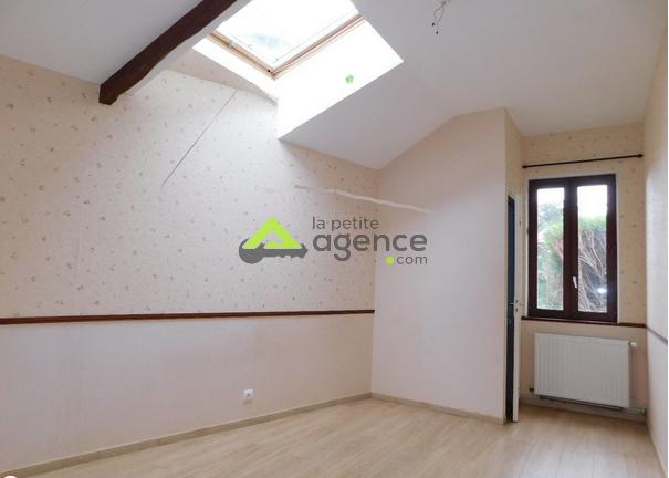 Propriété - 296 m² - 13 pièces