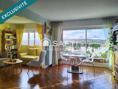 Appartement - 104 m² - 5 pièces