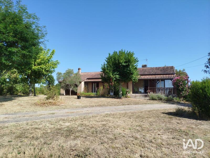 Maison - 105 m² - 5 pièces