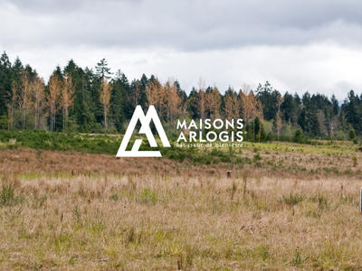 Terrain constructible - 1 565 m²