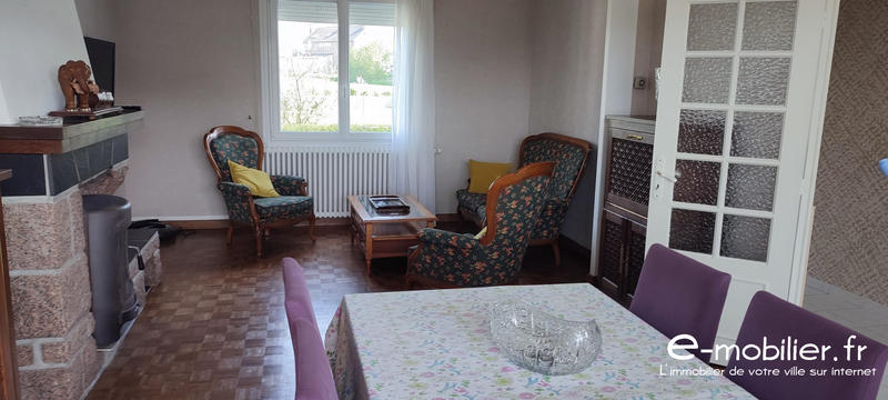 Maison - 120 m² - 8 pièces