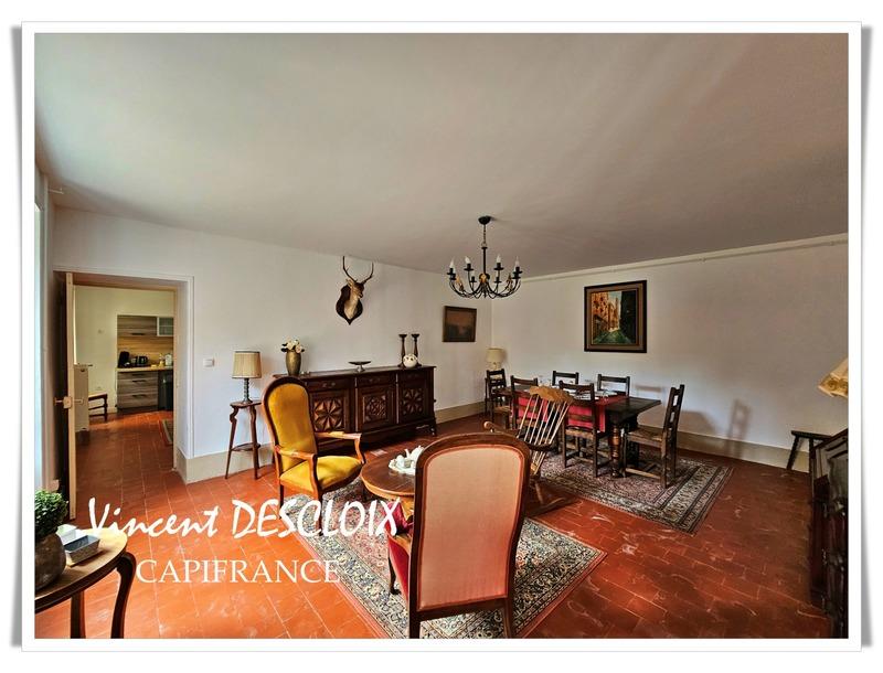 Maison - 160 m² - 4 pièces