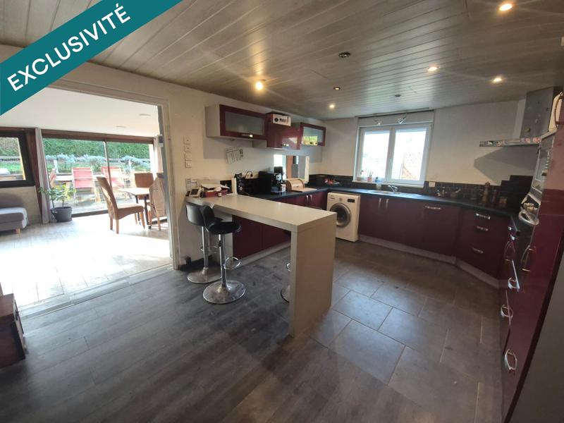 Maison - 140 m² - 6 pièces