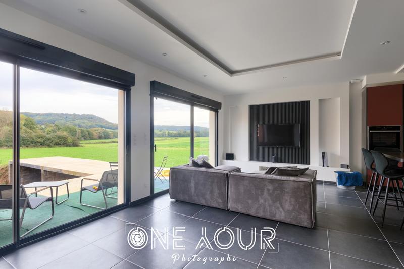 Maison - 187 m² - 7 pièces